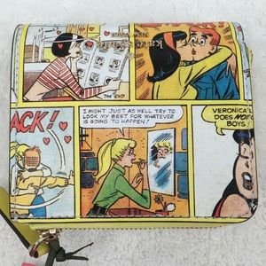 SOLD NWT Unopened Kate Spade Archie Bifold Wallet